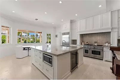 2325 Lantern Ln, Naples, FL 34102 - Photo 18