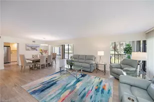 425 Wildwood Ln, Naples, FL 34105 - Photo 6