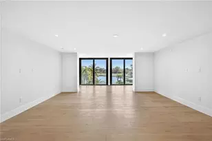 6040 Pelican Bay Blvd, Naples, FL 34108 - Photo 2