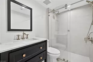 6040 Pelican Bay Blvd, Naples, FL 34108 - Photo 30