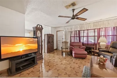 819 98th Ave N, Naples, FL 34108 - Photo 8