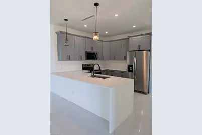 2714 63rd St W, Lehigh Acres, FL 33971 - Photo 4