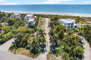 3627 Gulf Dr W, Sanibel, FL 33957 - Photo 2