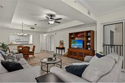 100 Glenview Pl #202, Naples, FL 34108 - Photo 6