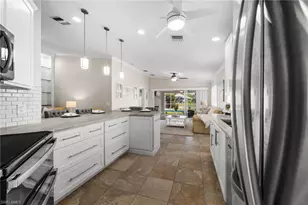 15451 Orlanda Dr, Bonita Springs, FL 34135 - Photo 12