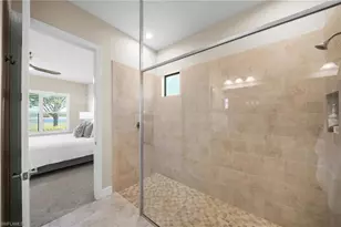 8814 Vaccaro Ct, Naples, FL 34119 - Photo 20