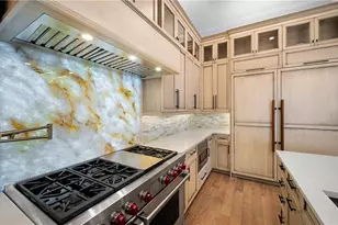 3721 Sapphire Cv Cir, Naples, FL 34114 - Photo 4