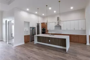 1257 22nd Ave N, Naples, FL 34103 - Photo 12
