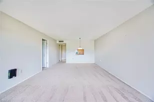 1700 Pine Valley Dr, Fort Myers, FL 33907 - Photo 10