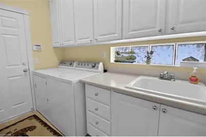 7919 Valentina Ct, Naples, FL 34114 - Photo 22