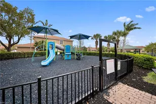 9648 Roundstone Cir, Fort Myers, FL 33967 - Photo 32