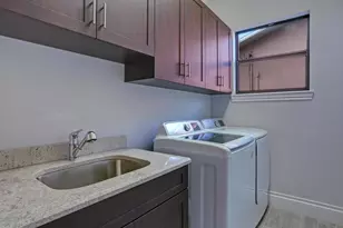 840 98th Ave N, Naples, FL 34108 - Photo 30