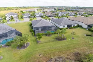 17661 Kinzie Ln, Estero, FL 33928 - Photo 20