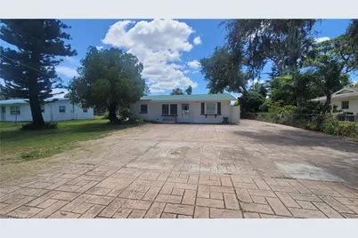 20710 Sandy Ln, Estero, FL 33928 - Photo 2