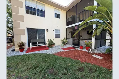5352 16th Pl SW #G2, Naples, FL 34116 - Photo 4