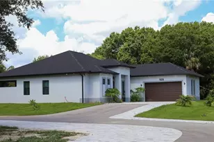 109 14th St SE, Naples, FL 34117 - Photo 6