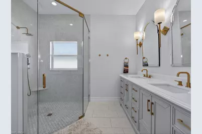 585 104th Ave N, Naples, FL 34108 - Photo 8