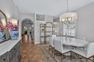 585 104th Ave N, Naples, FL 34108 - Photo 4