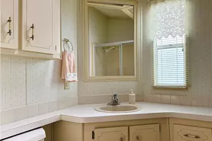 251 Bass Ln, Naples, FL 34145 - Photo 26