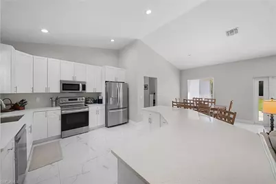 4021 32nd Ave SE, Naples, FL 34117 - Photo 8