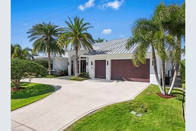 1467 Marlin Dr, Naples, FL 34102 - Photo 4