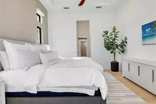 1749 Wavecrest Ct, Marco Island, FL 34145 - Photo 18