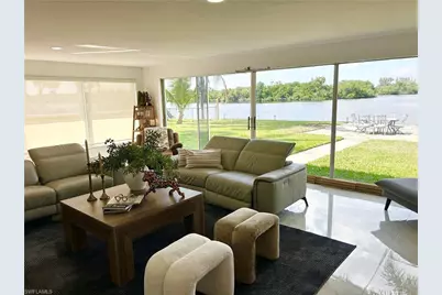 337 Shore Dr, Fort Myers, FL 33905 - Photo 2