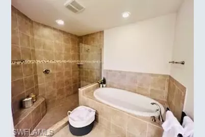 2547 Marquesa Royale Ln #3-201, Naples, FL 34109 - Photo 16