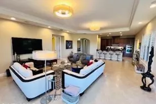 2547 Marquesa Royale Ln, Naples, FL 34109 - Photo 12