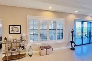 2547 Marquesa Royale Ln, Naples, FL 34109 - Photo 8