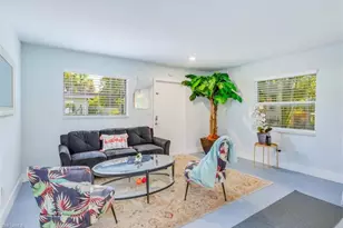 1780 Smugglers Cove, Naples, FL 34112 - Photo 4