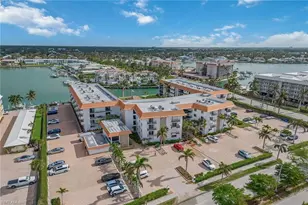 2900 Gulf Shore Blvd N, Naples, FL 34103 - Photo 18