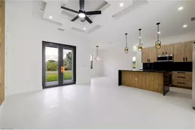 134 Carey Ave S, Lehigh Acres, FL 33974 - Photo 4