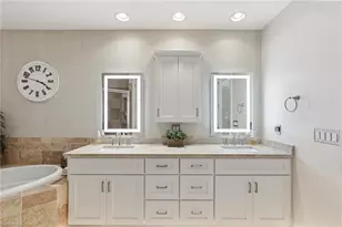 8040 Players Cove Dr, Naples, FL 34113 - Photo 20