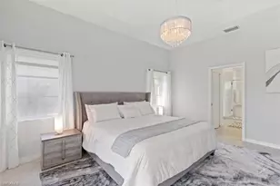 11774 Longshore Way W, Naples, FL 34119 - Photo 20