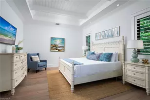 1064 13th St N, Naples, FL 34102 - Photo 16