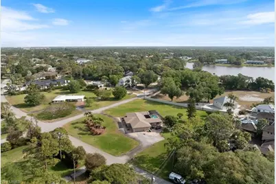 50 Cajeput Dr, Naples, FL 34108 - Photo 8