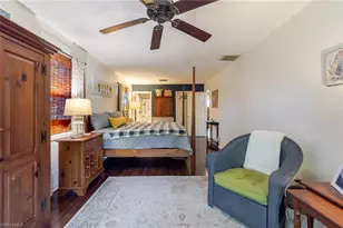 4730 Pembrooke Ln, Bonita Springs, FL 34134 - Photo 24