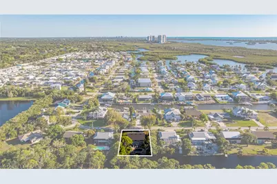 4730 Pembrooke Ln, Bonita Springs, FL 34134 - Photo 50