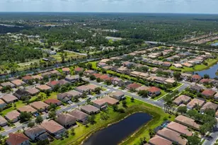 2478 Heydon Cir E, Naples, FL 34120 - Photo 42