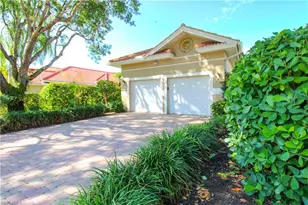 152 Napa Ridge Way, Naples, FL 34119 - Photo 4