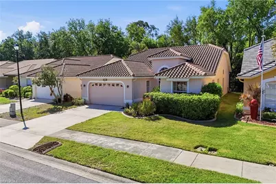 8128 Breton Cir, Fort Myers, FL 33912 - Photo 2