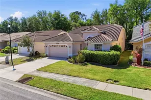 8128 Breton Cir, Fort Myers, FL 33912 - Photo 2