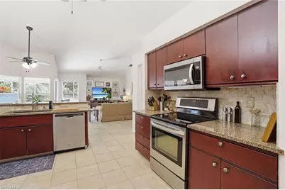 8128 Breton Cir, Fort Myers, FL 33912 - Photo 10