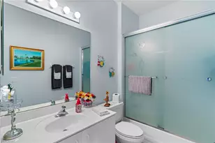 2335 Carrington Ct, Naples, FL 34109 - Photo 22