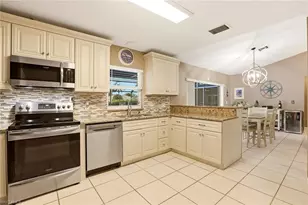 26626 Robin Way, Bonita Springs, FL 34135 - Photo 12