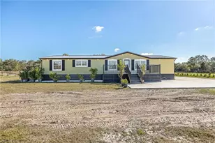 17700 Pronghorn St, Alva, FL 33920 - Photo 2