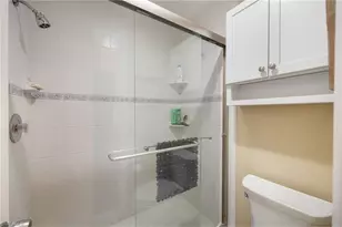 1045 Mainsail Dr, Naples, FL 34114 - Photo 16