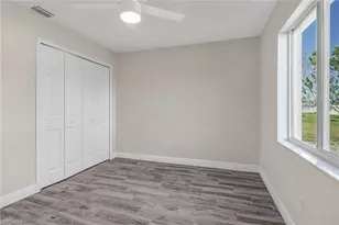 1121 Jacaranda Pkwy E, Cape Coral, FL 33909 - Photo 16