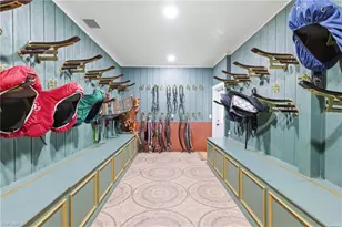 21571 N River Rd, Alva, FL 33920 - Photo 32